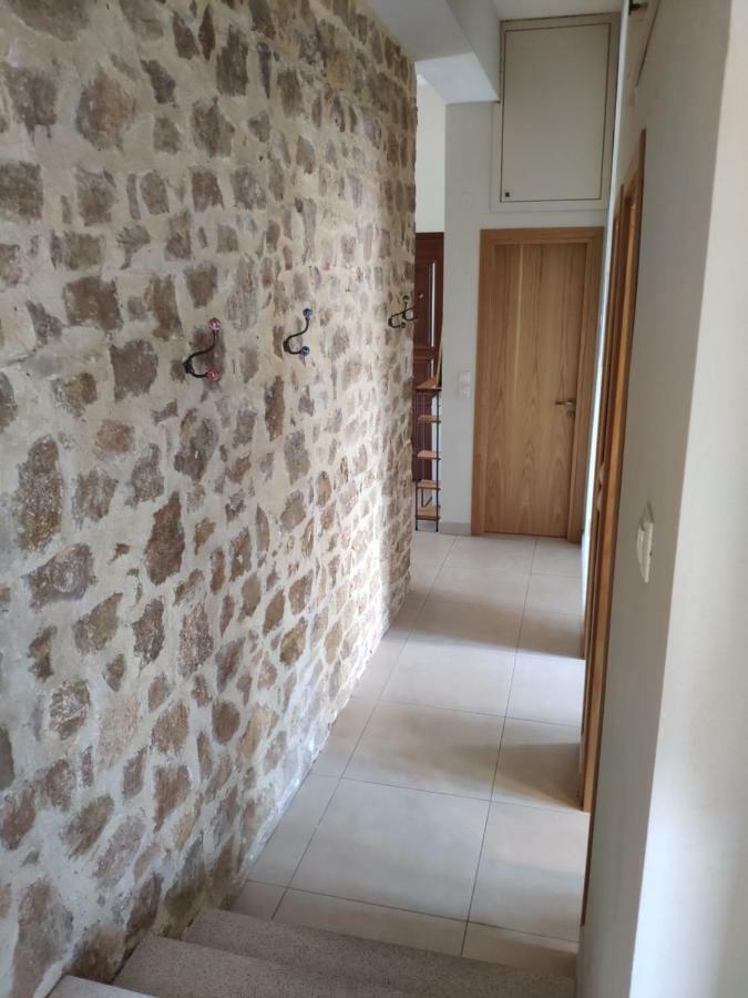Olive Tree Cottage 2 Nea Peramos  Exterior photo